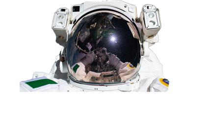 太空中宇航员的镂空图像